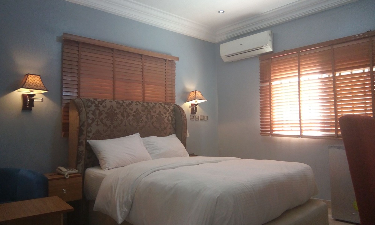 Oak Place | Maitama