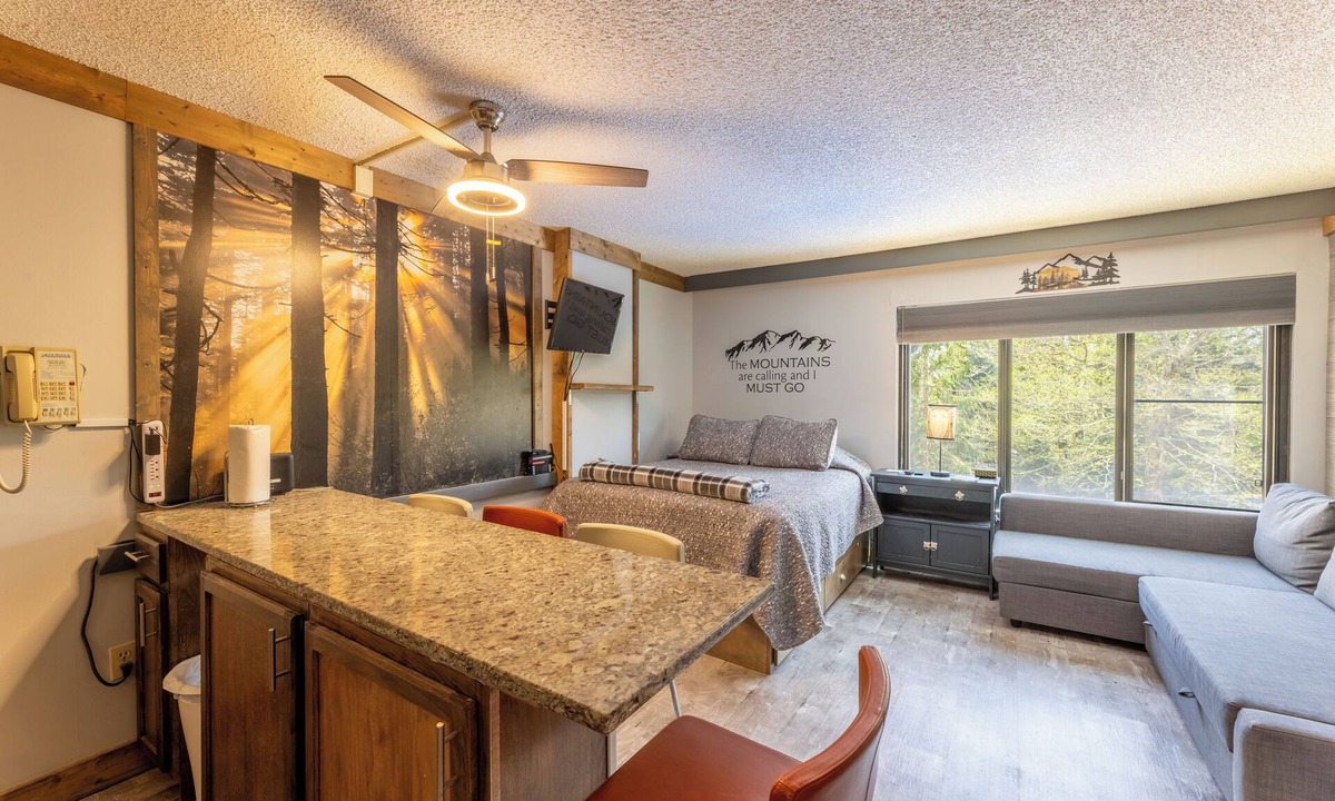 Renovated Slope Ski Slps | Snowshoe