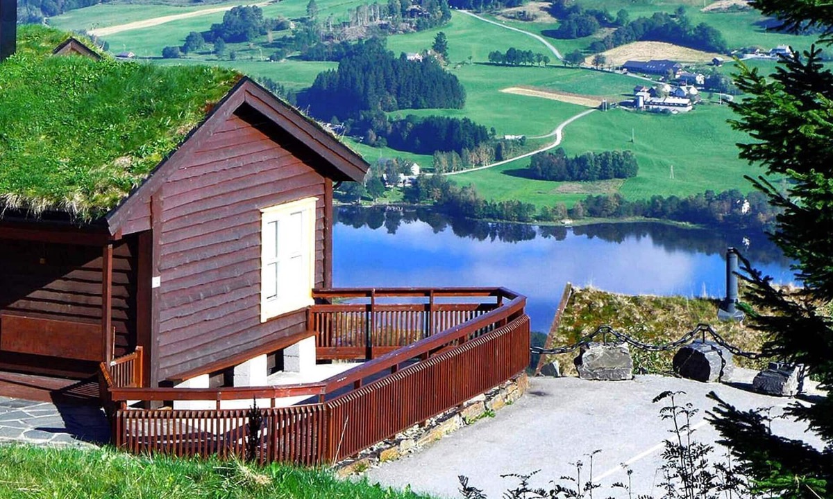 Skulestadmo | Skulestad