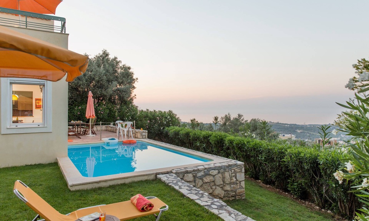 Alkistis Villa | Adele
