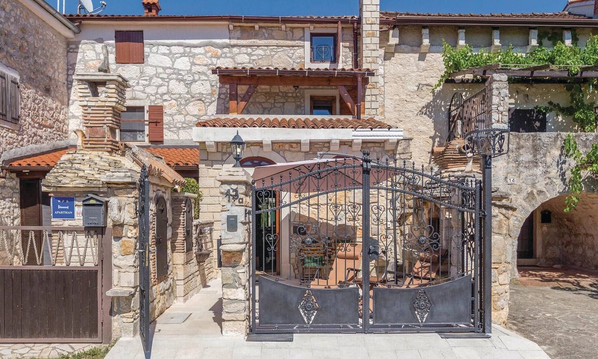 Porec | Jasenovica