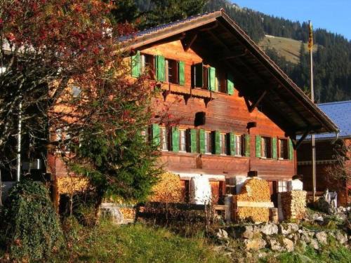 Auf Der Mauer | Oberwil im Simmental