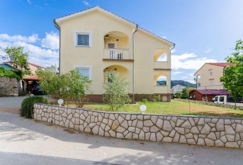 Apartments Alex | Lopar