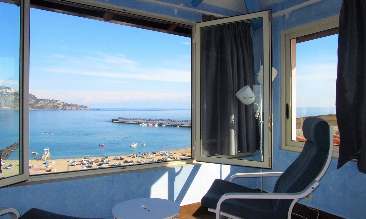 Naxosbay | Giardini Naxos