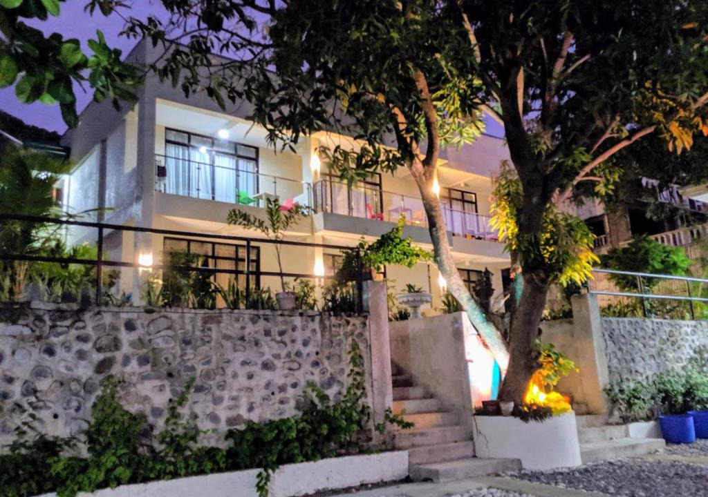 Bentrina Diving Resort | Mabini
