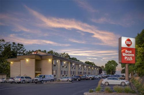 Prairie Inn | Albany