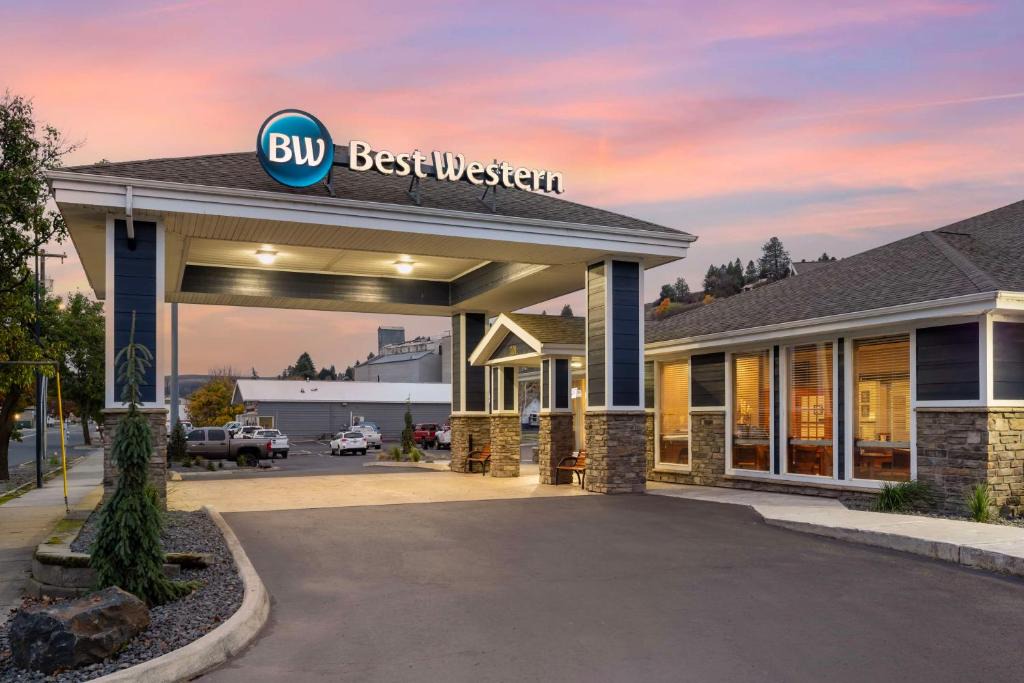 Wheatland Inn | Colfax