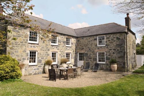 Bonython Farmhouse Helston | Helston