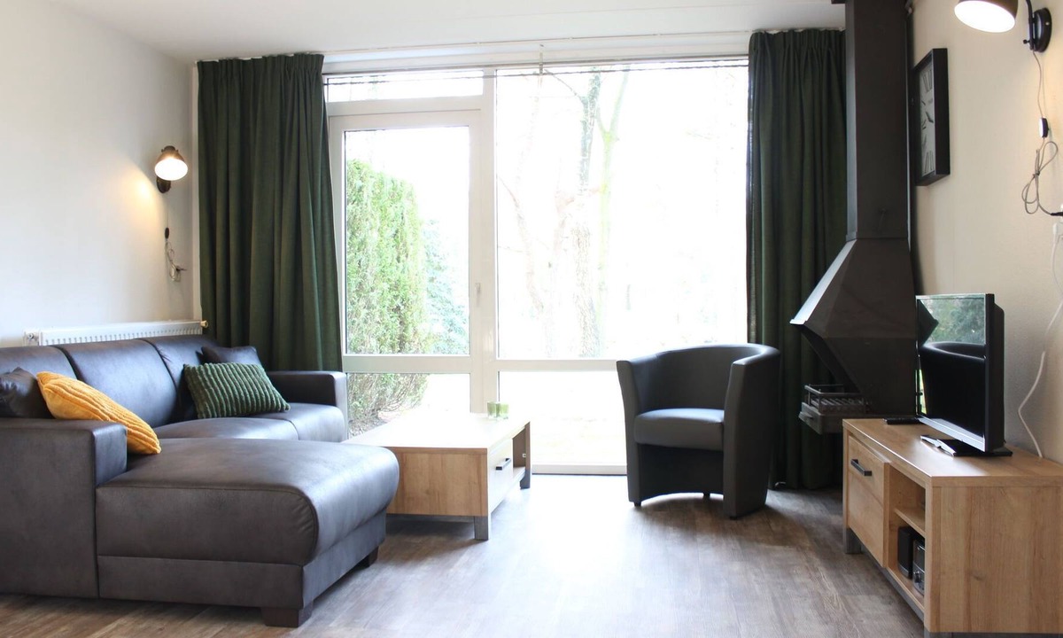 Garden Located | Vledder