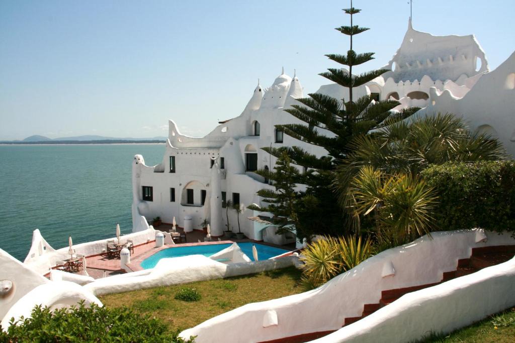 Club Hotel Casapueblo | Punta Ballena