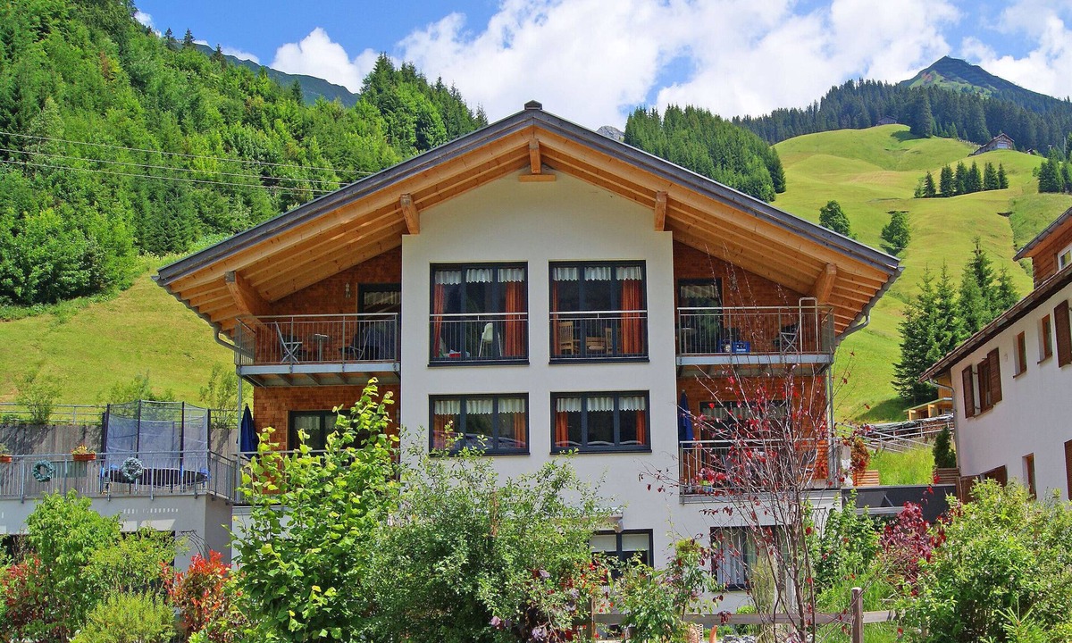 Comfort Apartments Mountain Skiing World People | Schroecken