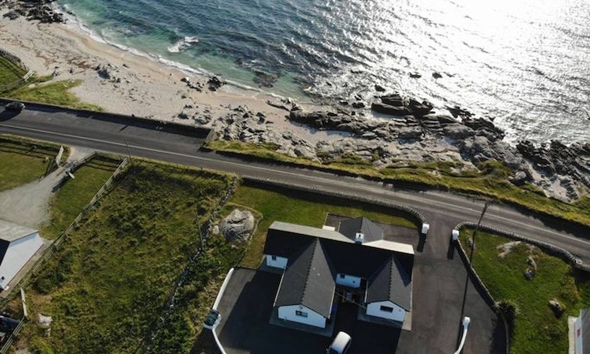 Coral Strand Lodge | Ballyconneely
