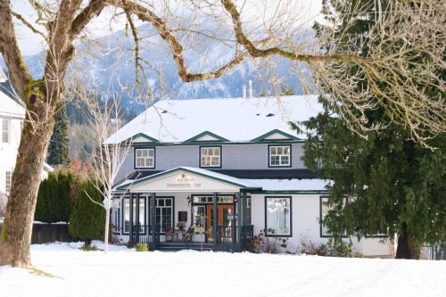 Courthouse Inn Revelstoke | Revelstoke