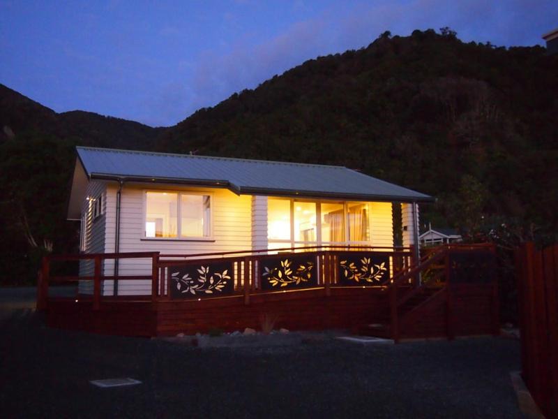 Croesus Cottages | Barrytown
