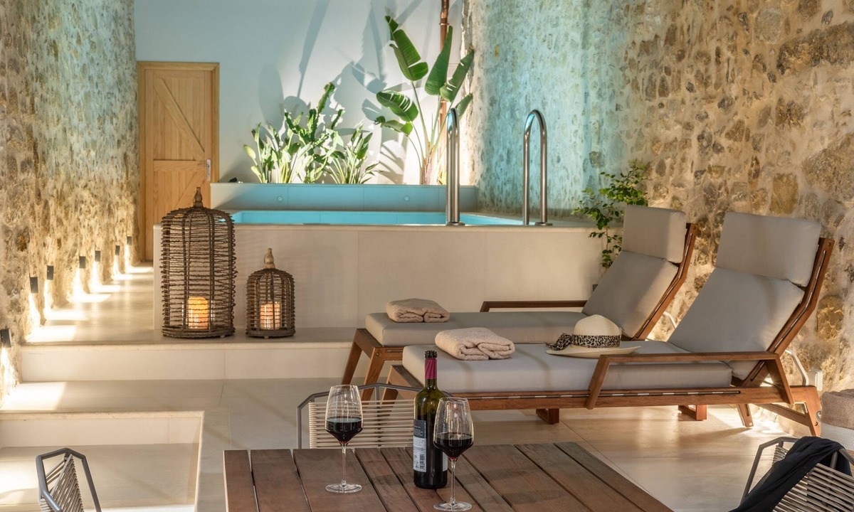 Residence | Adele