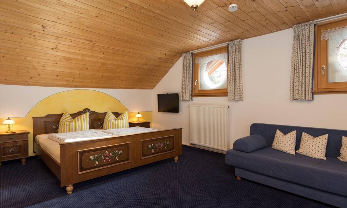 No Nights Pension Zum Kirchenbauer | Oberammergau