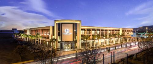 Doubletree | Karaoz