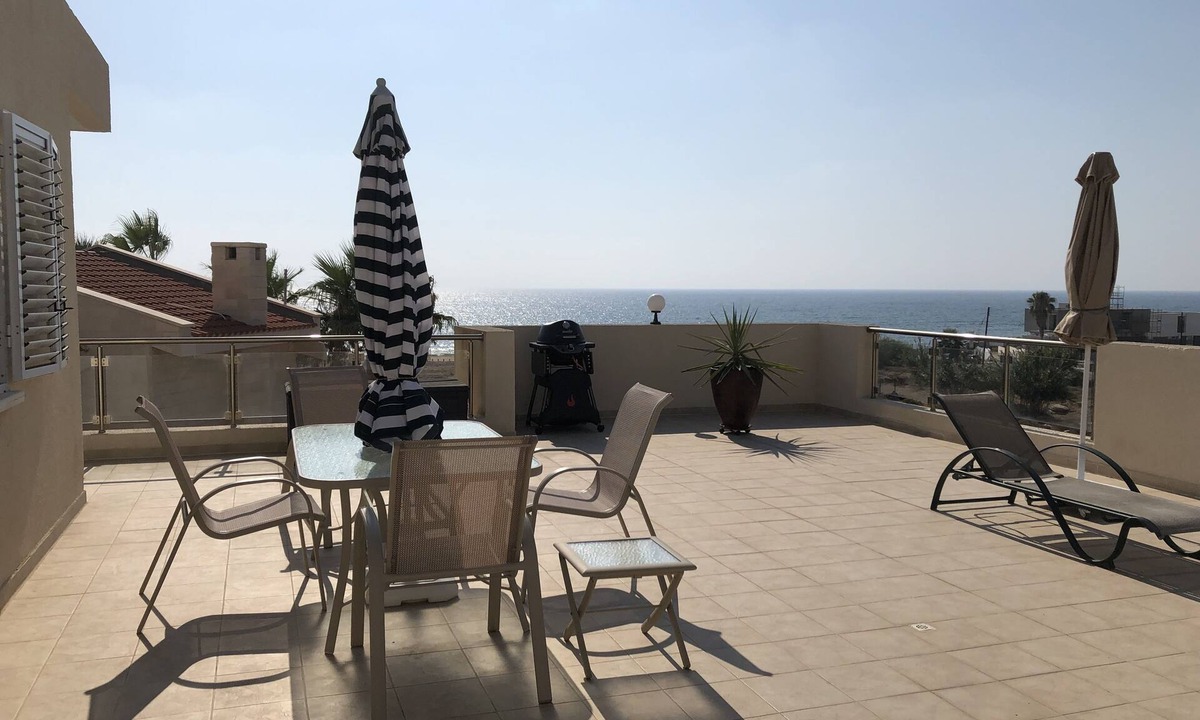 Faros Beach | Paphos