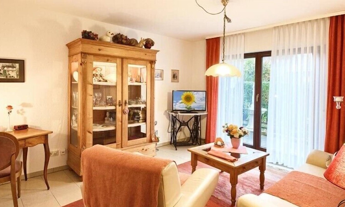 Ferienwohnung Mit Qm Schlafzimmer Für Maximal Personen | Bad Krozingen