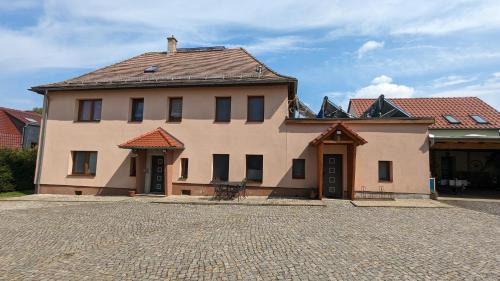 Ferienwohnung Auf Einem Rustikalen | Goeda