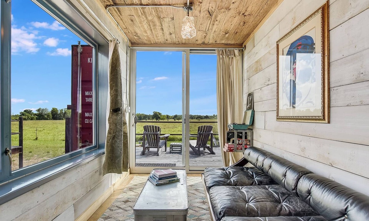 Flophouze Shipping Container Hotel Houze | Round Top
