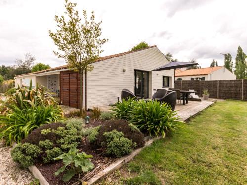 Gîte Pièces Personnes | Saint-Philbert-de-Grand-Lieu