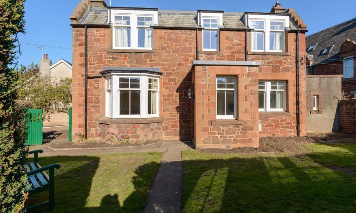 Cottage At Williamscraig Holiday Cottages | North Berwick
