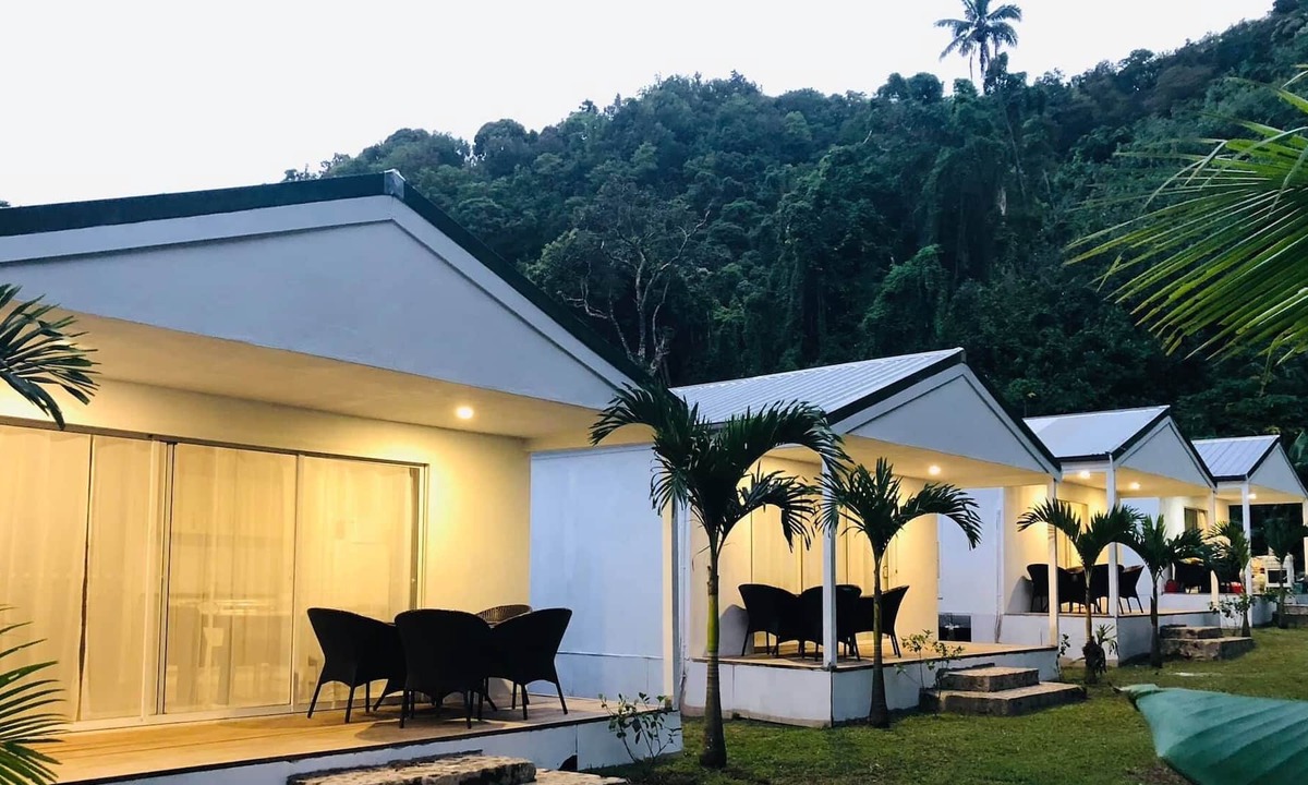 Oasis Located Inland Avatiu Basic | Rarotonga