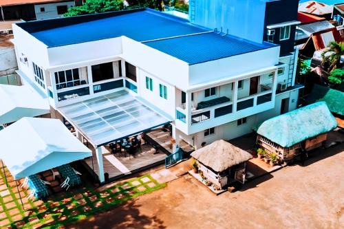 Hip Beach Resort | Lian
