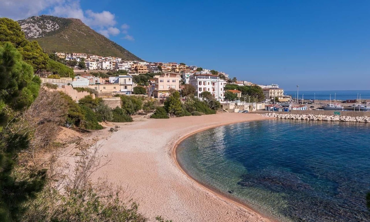 Holiday Dorgali Persons Bedrooms | Cala Gonone