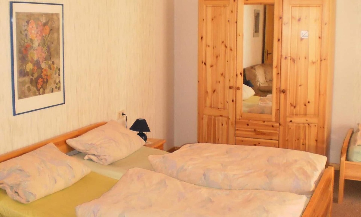 Ferienwohnung Goosefeld Für Personen Mit Schlafzimmer | Goosefeld