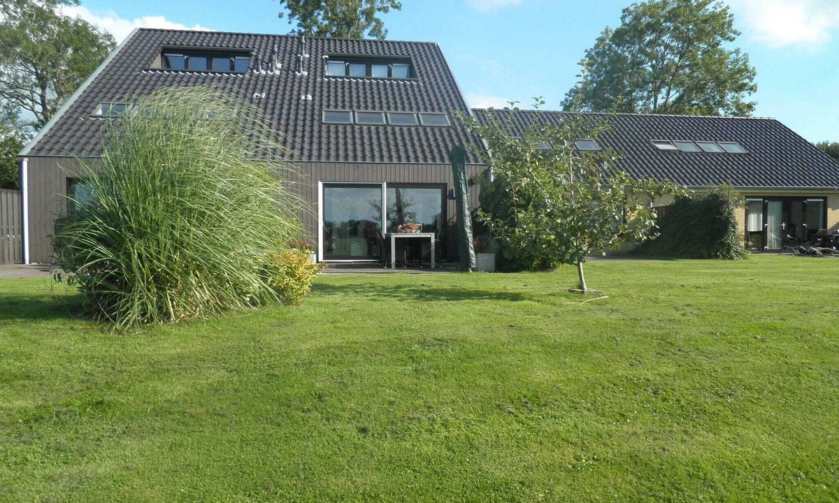 Holiday Langweer Infrared Sauna | Langweer