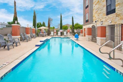 Holiday Inn Express Hotel Katy Ihg | Barker