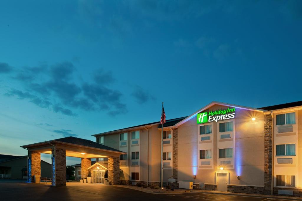 Holiday Inn Express Tuscola | Tuscola