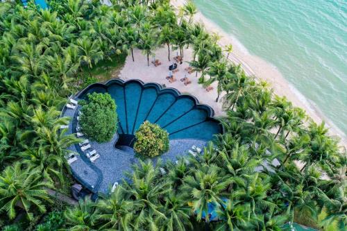 Jw Marriott Phu Quoc Emerald Bay Resort | Khem Beach