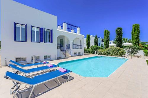 Latchi Beach | Latchi