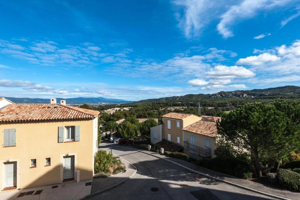 Les Coteaux De Royal Provence Maeva Maison Pièces Personnes Sélection | Pont Royal