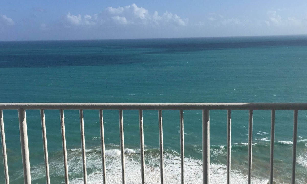 Luquillo Ocean | La Pared