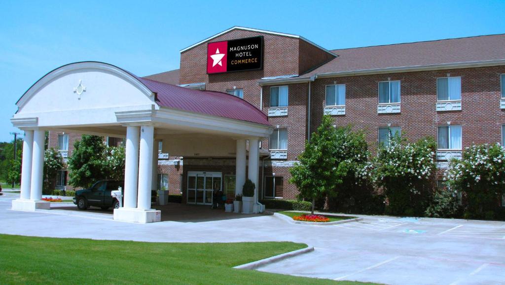 Magnuson Hotel Commerce | Commerce