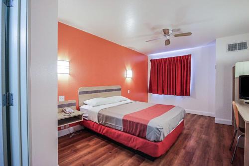 Motel | Nephi