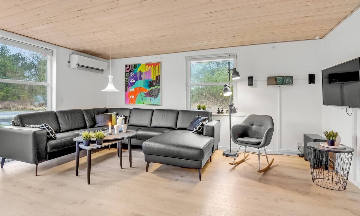 Accommodation | Romo