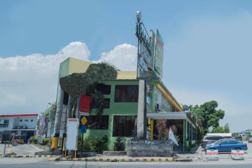 Oyo Ranchotel | Binan City