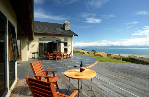 Parautane Lodge | Todds Valley