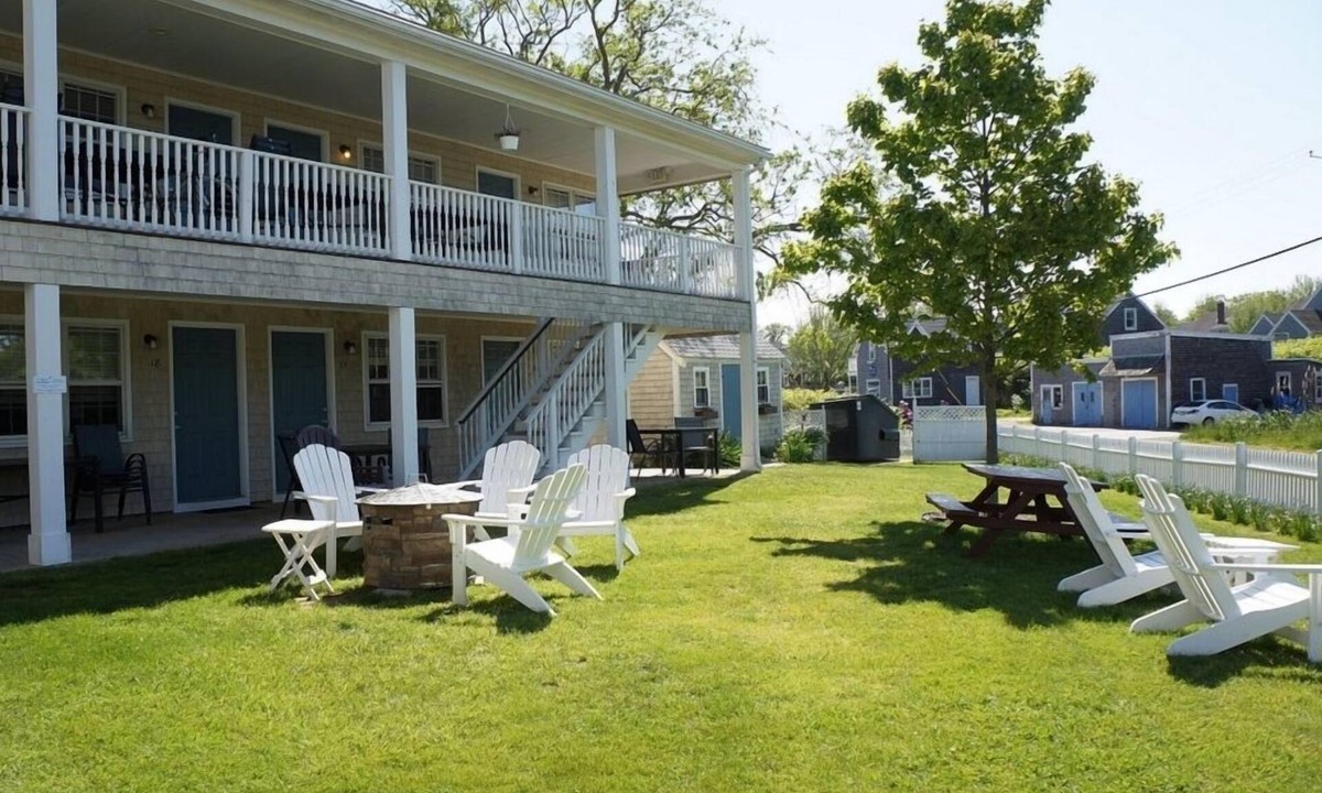 Island Manor Resort | Block Island