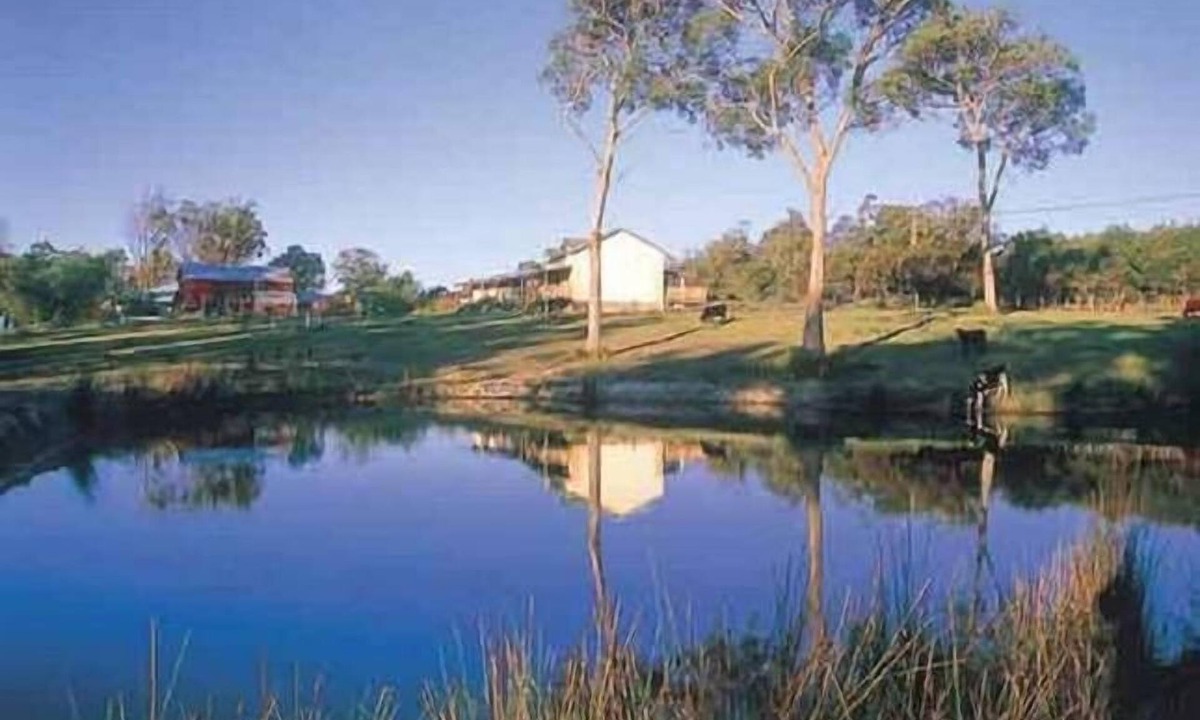 Platypus Park Country | Bridport