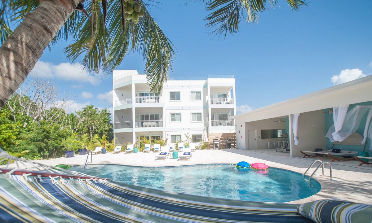 Beach Club Ocean Terrace Pavilion | West Bay