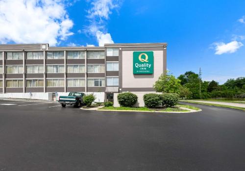 Clarion Inn Dayton Airport | Englewood