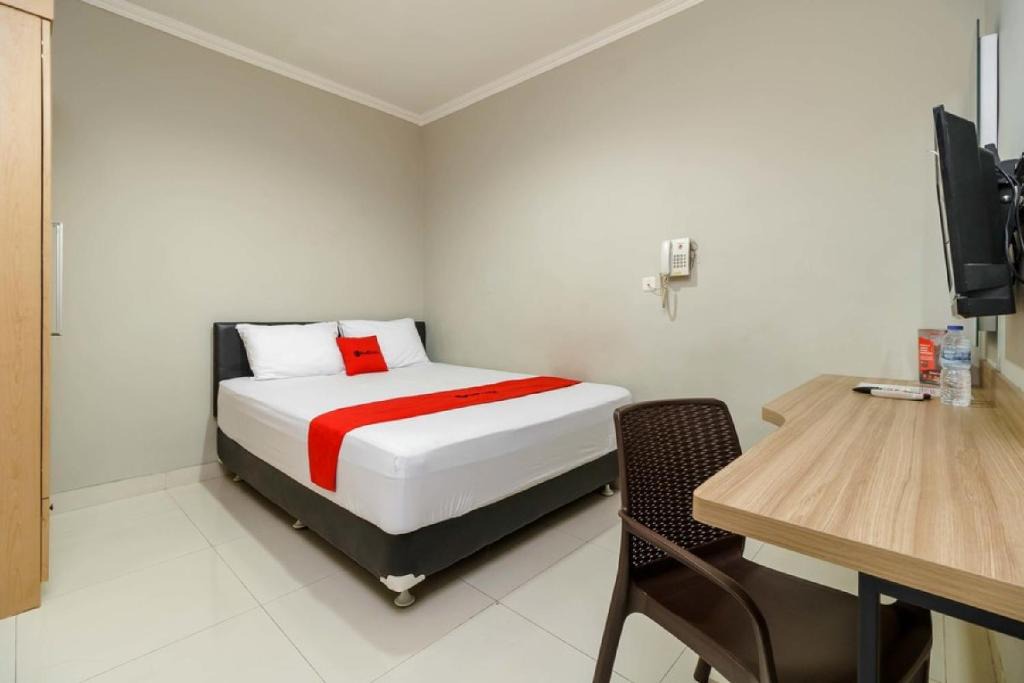 Reddoorz Mangga Besar | Old Jakarta