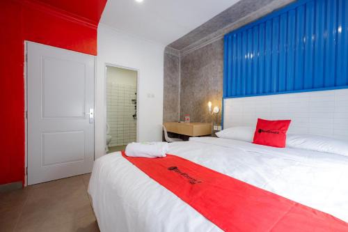 Reddoorz Jalan Gatot Subroto Jakarta | Mampang Prapatan