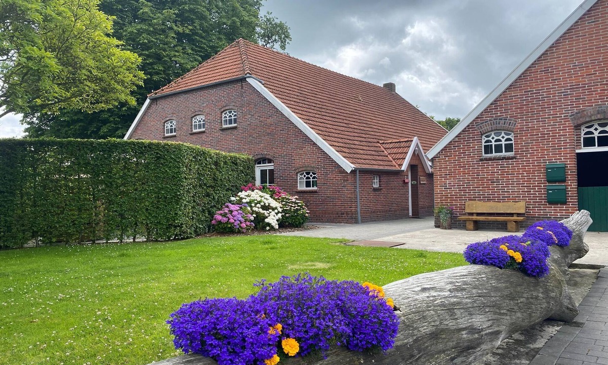 Terraced Strackholt Terrace | Strackholt